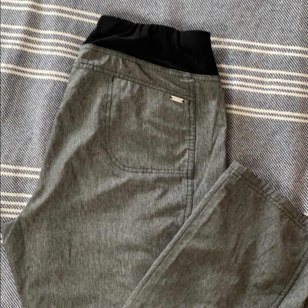 Elle scrub pants size med tall